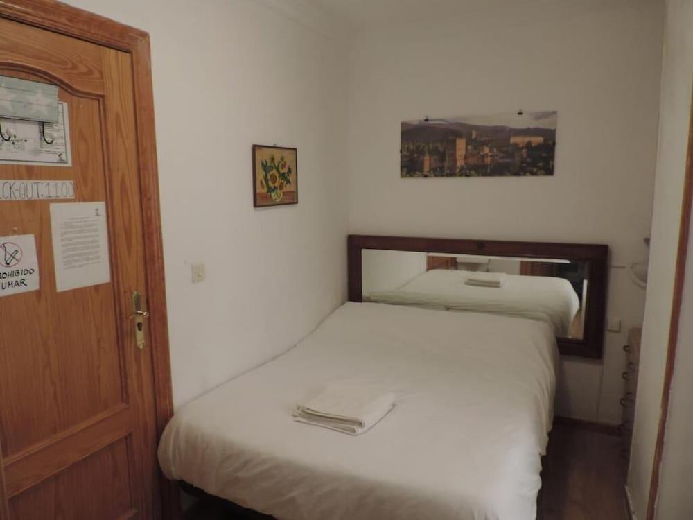 Hostel El Cascabel Granada Exteriör bild