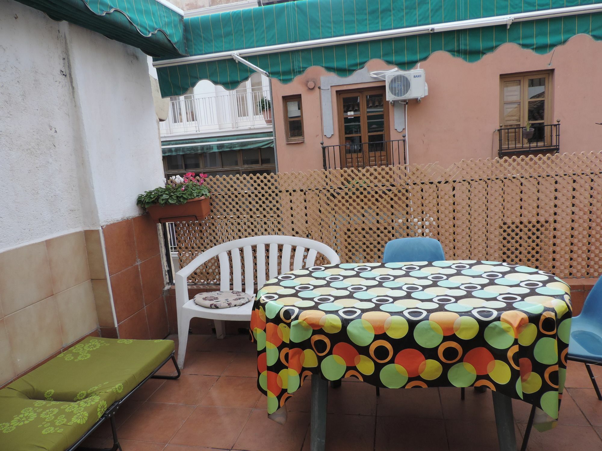 Hostel El Cascabel Granada Exteriör bild